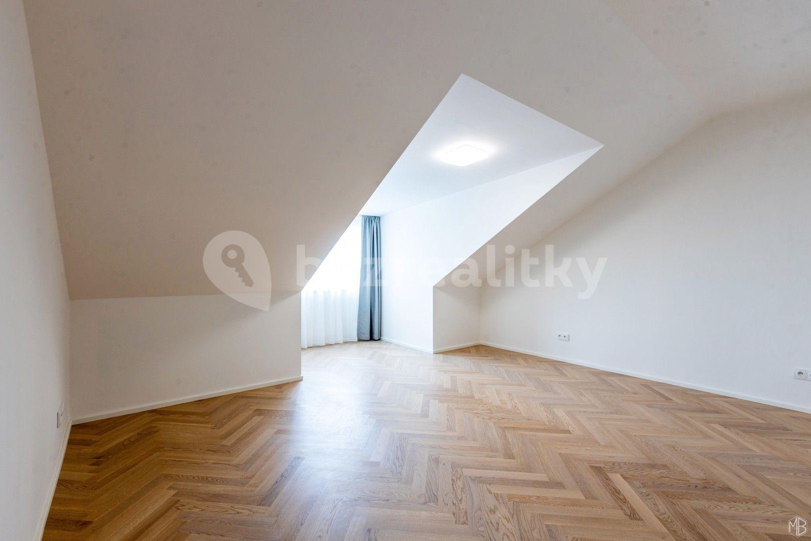 1 bedroom with open-plan kitchen flat to rent, 65 m², 5. května, Prague, Prague