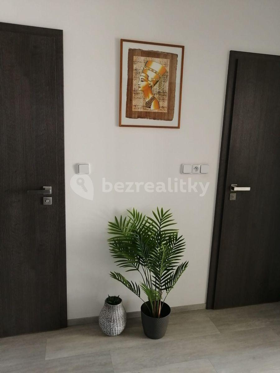 2 bedroom with open-plan kitchen flat for sale, 78 m², Veslařská, Mělník, Středočeský Region