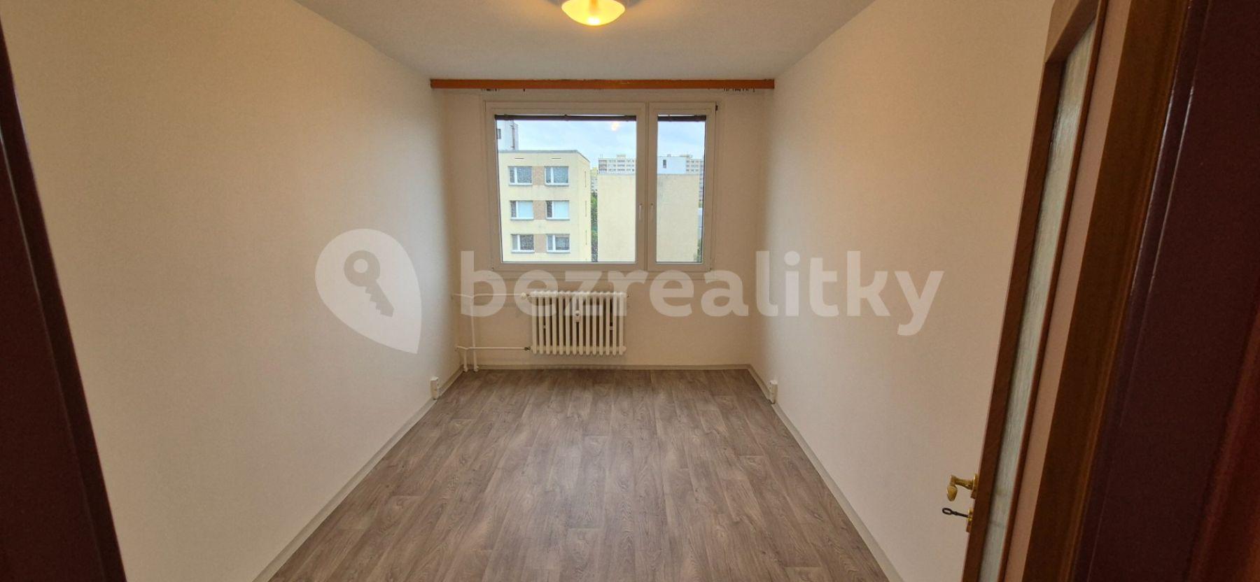 1 bedroom with open-plan kitchen flat to rent, 42 m², Hněvkovského, Prague, Prague