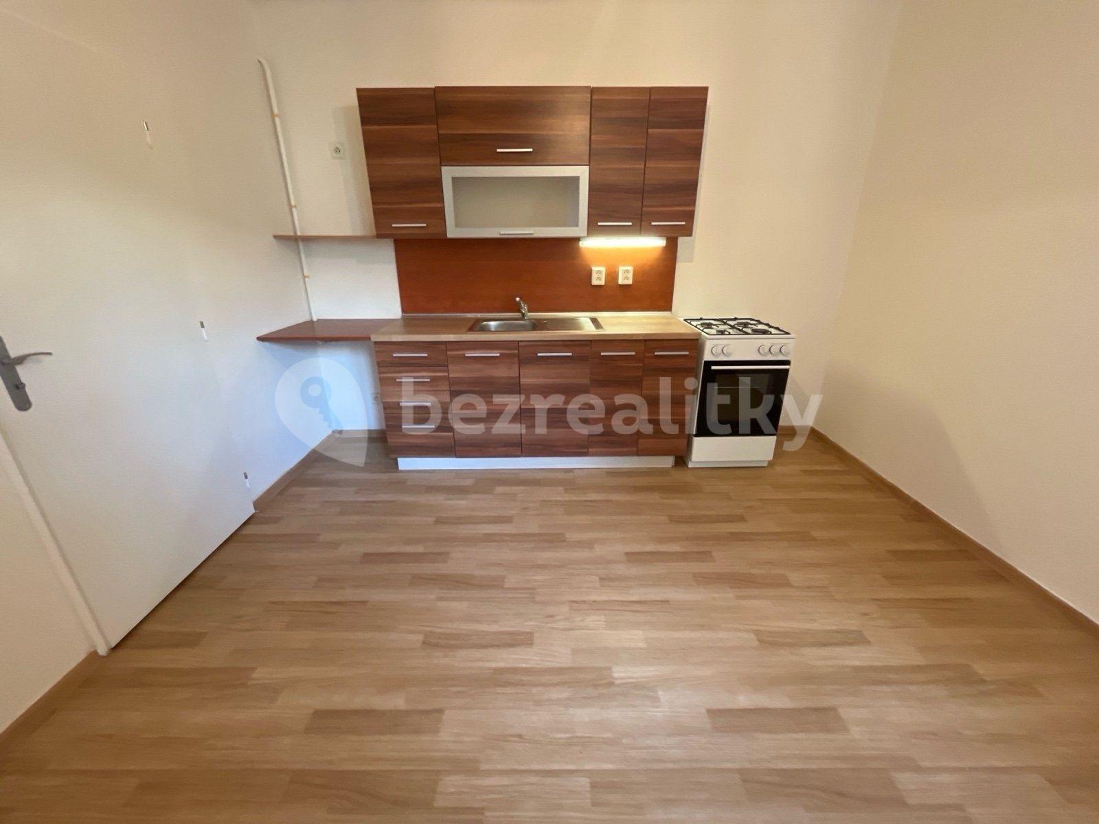 2 bedroom flat to rent, 56 m², Stavbařská, Havířov, Moravskoslezský Region