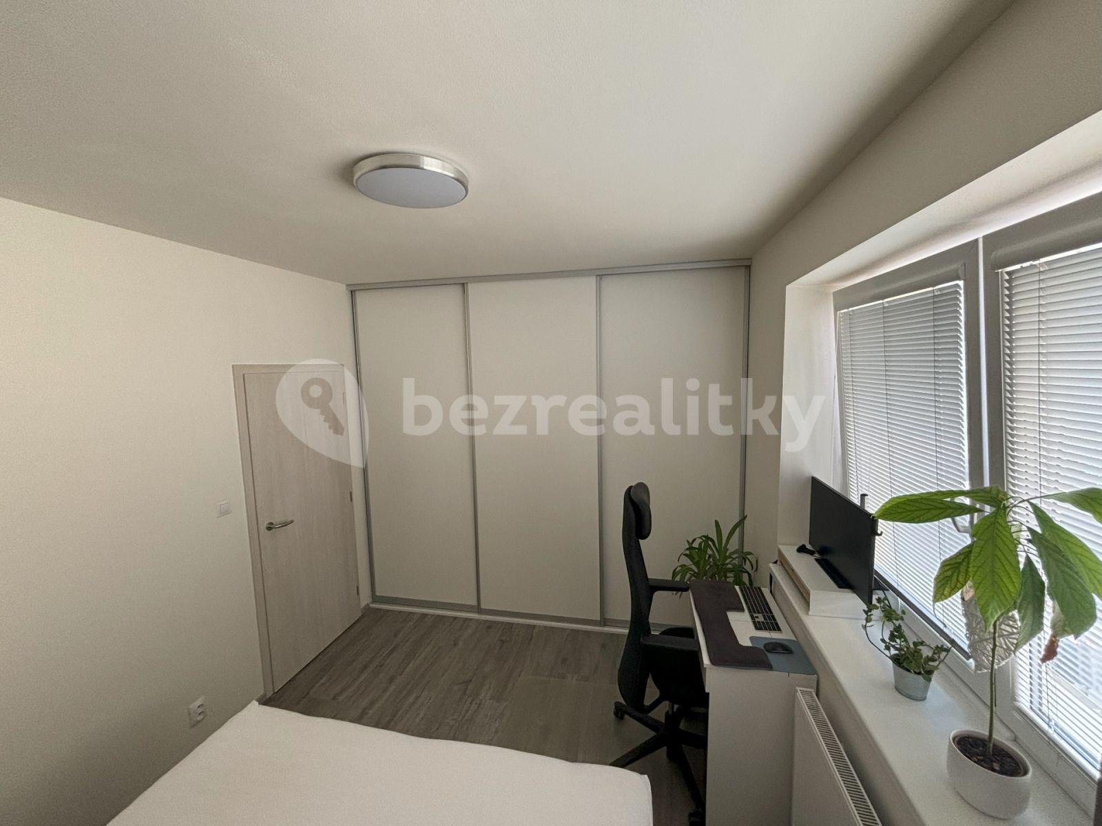 2 bedroom with open-plan kitchen flat to rent, 68 m², Žabí, Brno, Jihomoravský Region