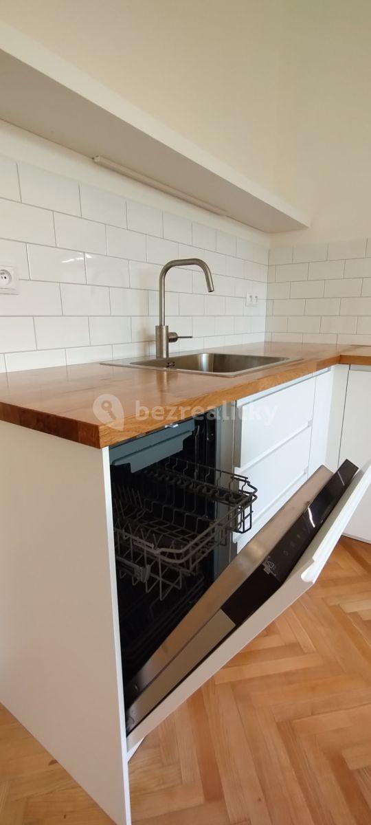 1 bedroom with open-plan kitchen flat to rent, 56 m², Družstevní ochoz, Prague, Prague