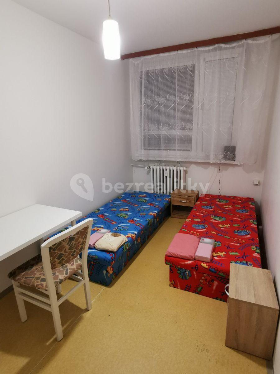 4 bedroom flat to rent, 12 m², Letovská, Prague, Prague