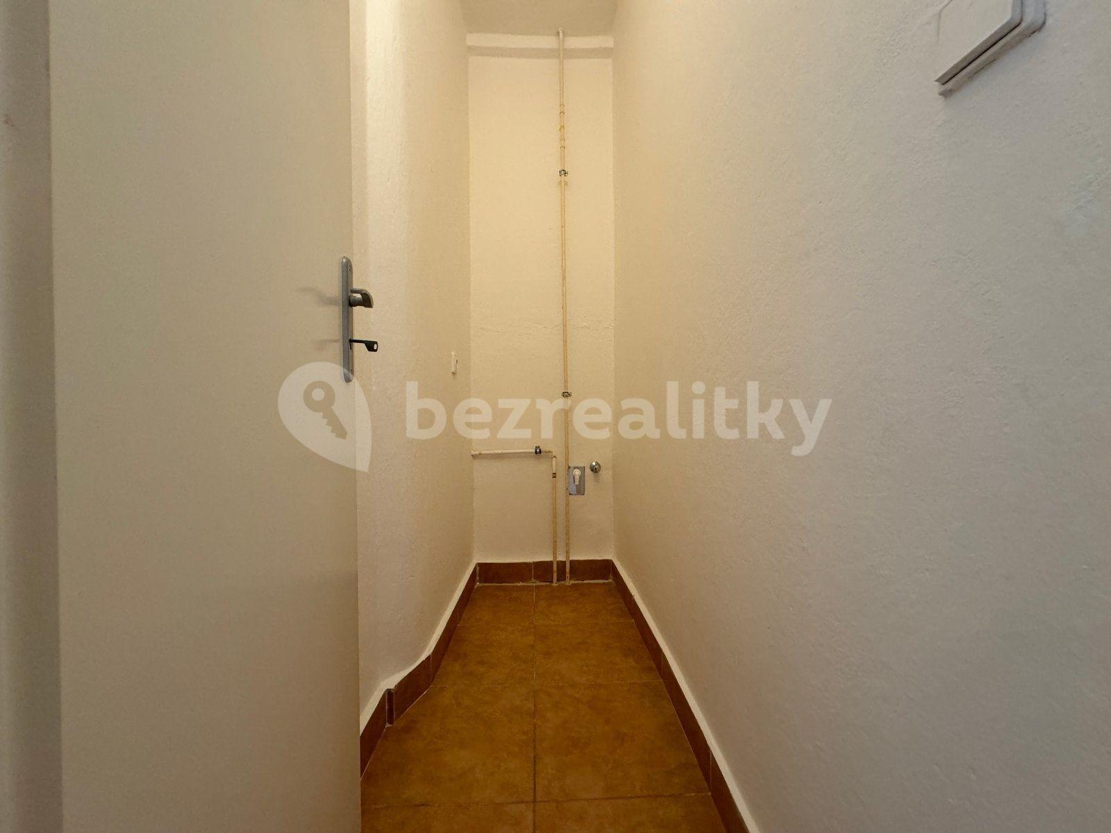 2 bedroom flat to rent, 65 m², Závodní, Karviná, Moravskoslezský Region