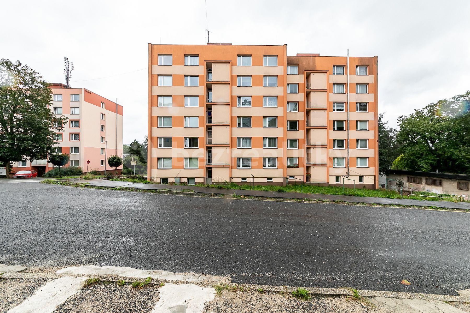 1 bedroom flat for sale, 32 m², Nad Školou, Jablonec nad Nisou, Liberecký Region