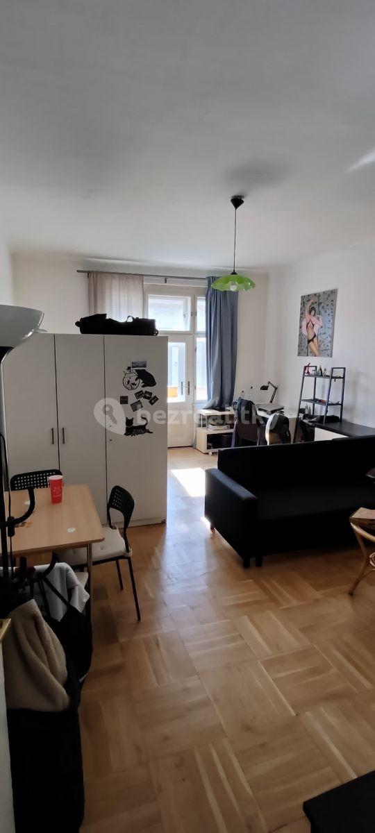 2 bedroom flat to rent, 67 m², Víta Nejedlého, Prague, Prague