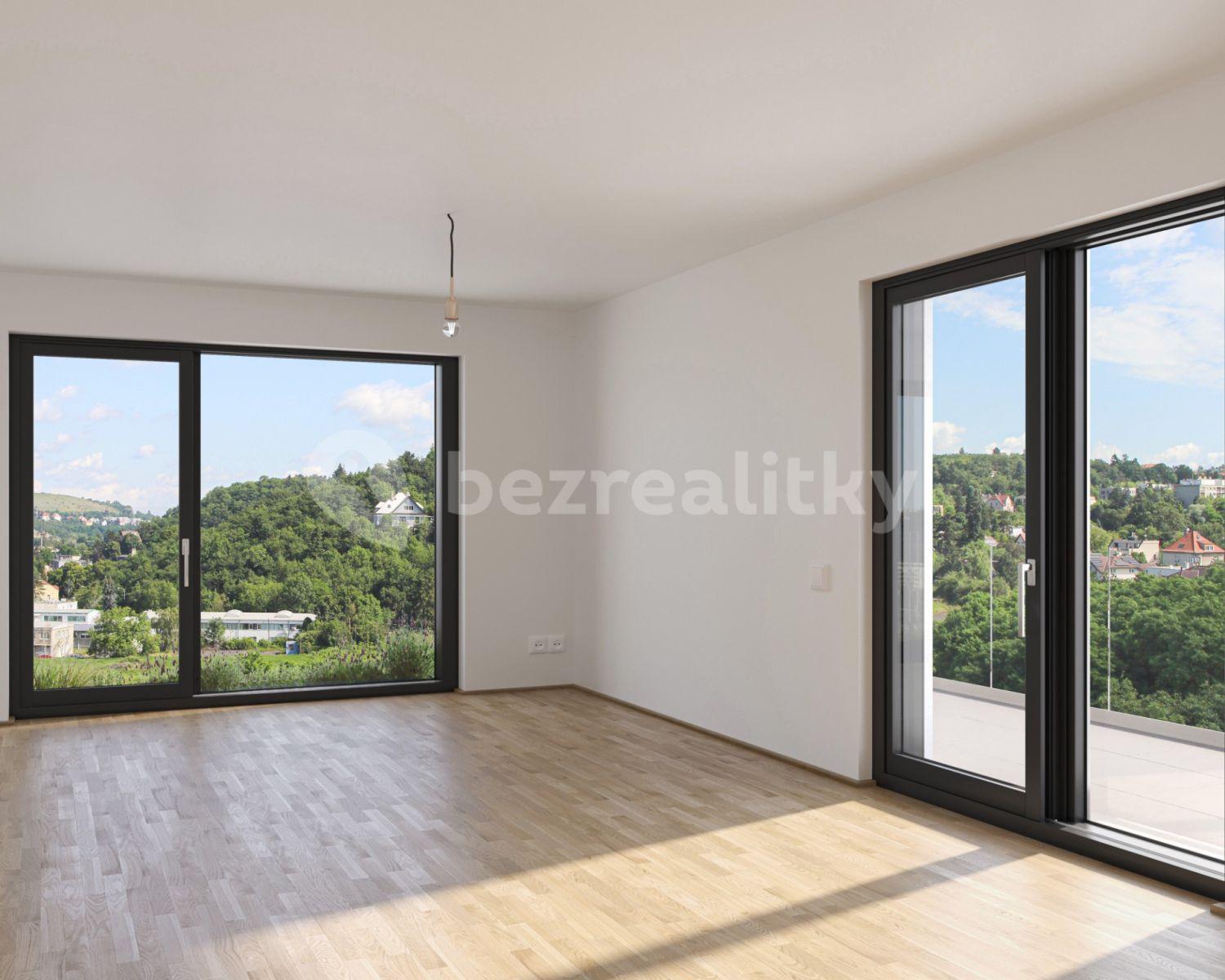 1 bedroom with open-plan kitchen flat for sale, 52 m², Československého exilu, Prague, Prague