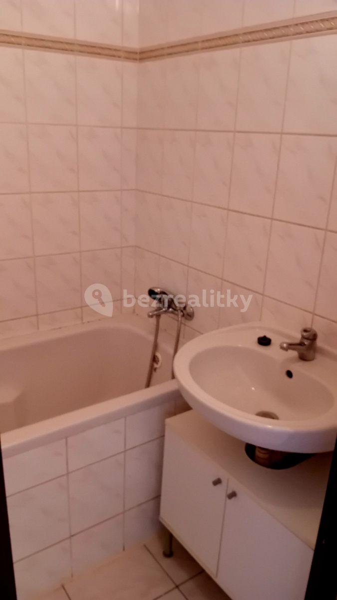 1 bedroom flat to rent, 37 m², Cihlářská čtvrť, Hodonín, Jihomoravský Region