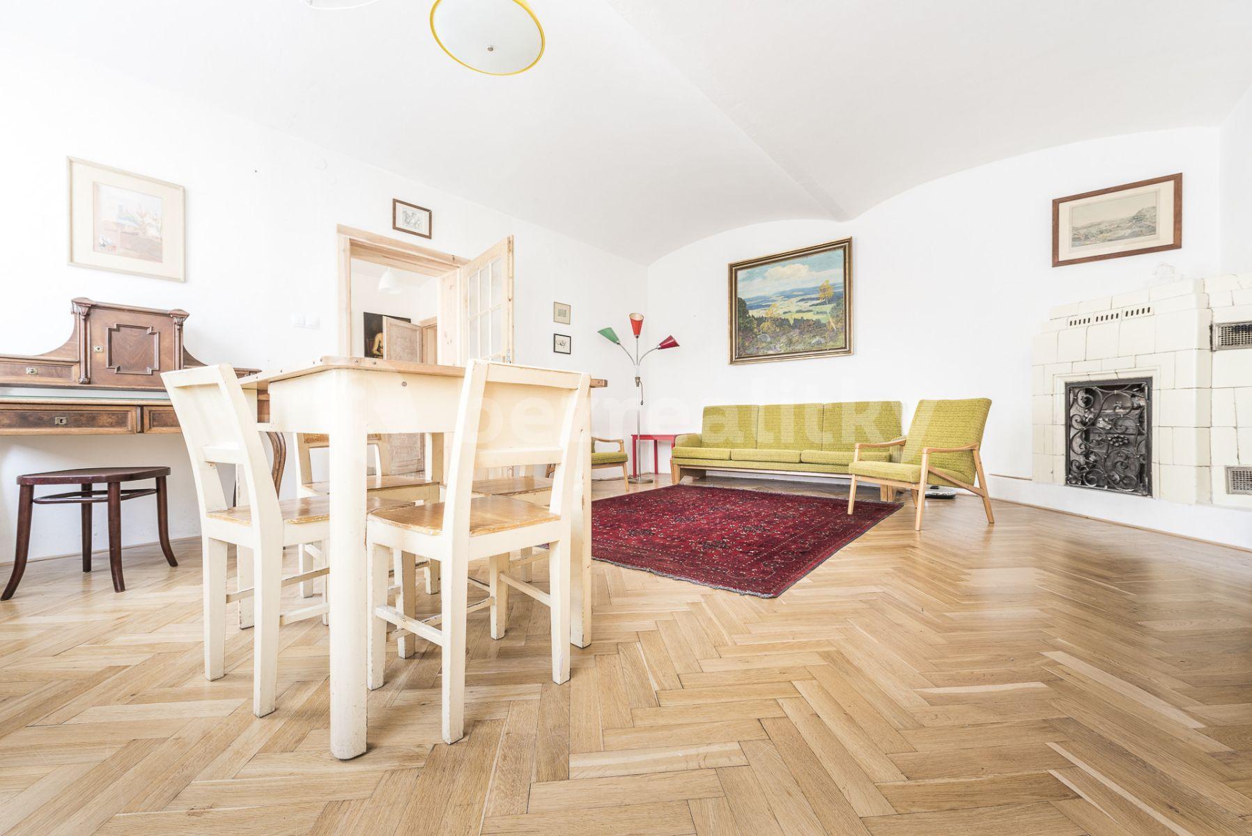 2 bedroom flat to rent, 56 m², U Lužického semináře, Prague, Prague