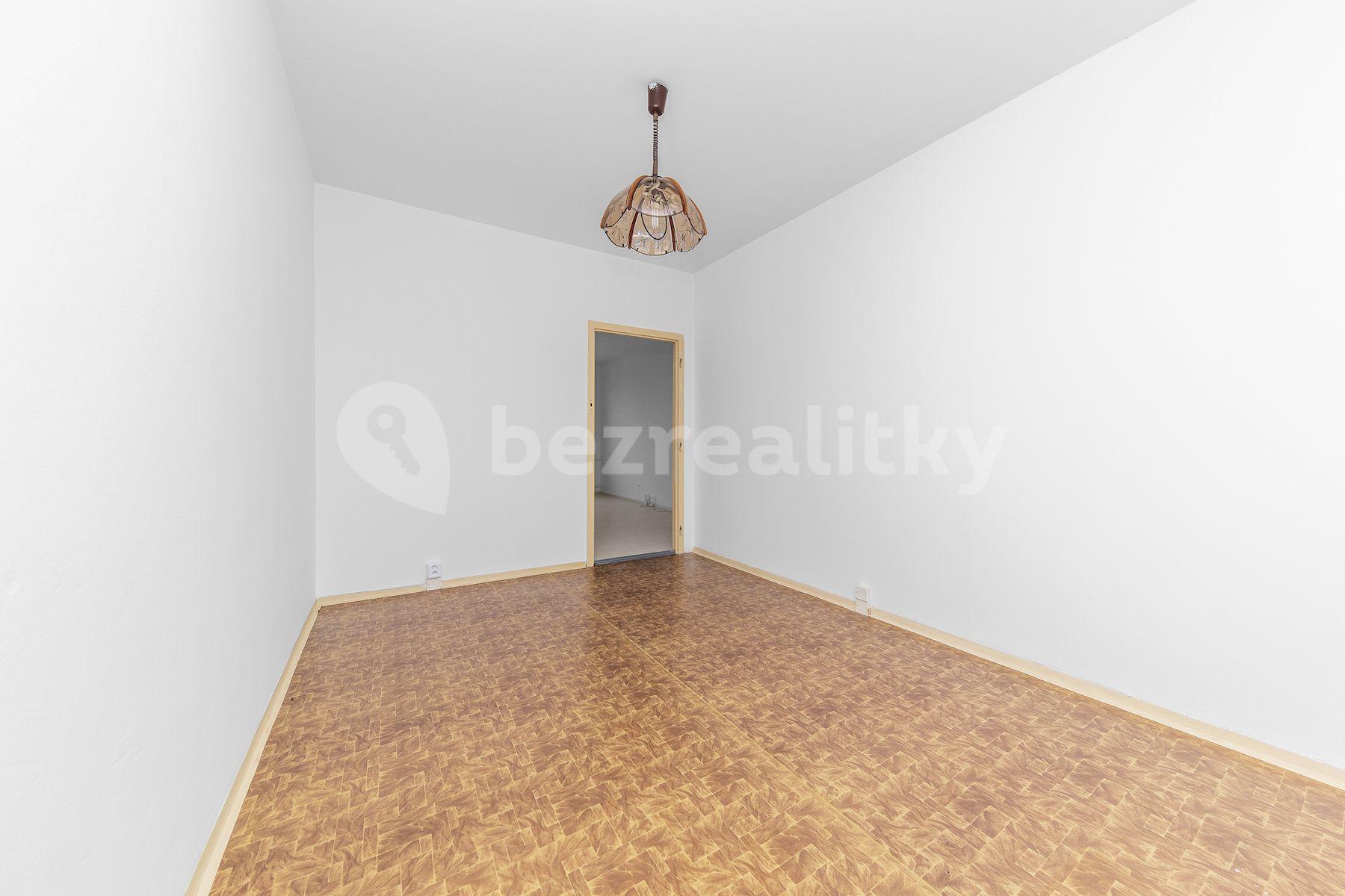 3 bedroom flat for sale, 68 m², Na Bečvě, Lipník nad Bečvou, Olomoucký Region