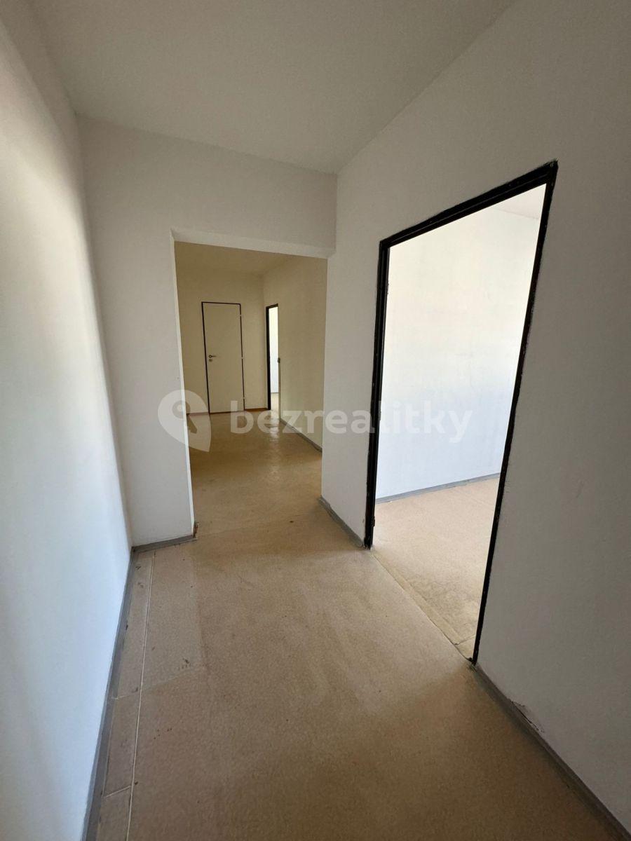 4 bedroom flat for sale, 89 m², Za Opusem, Prague, Prague