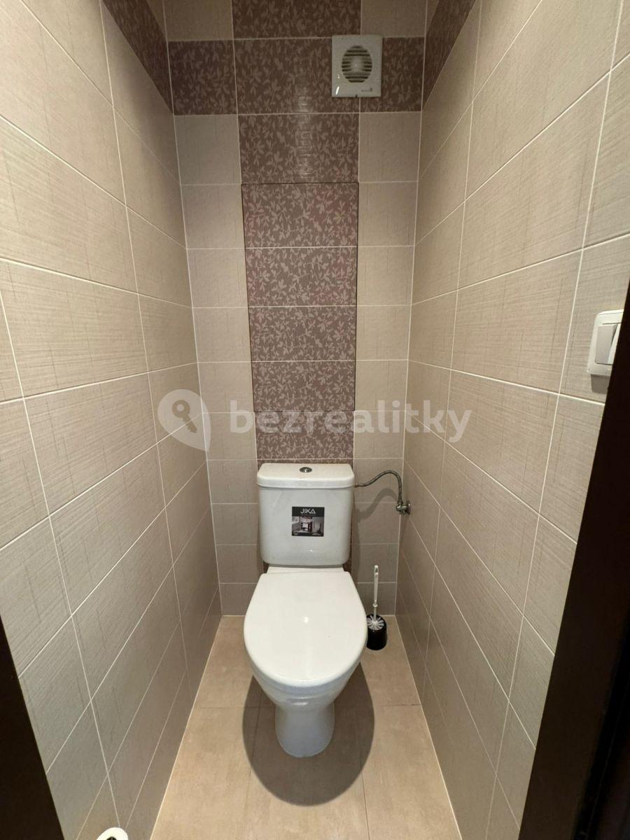 4 bedroom flat for sale, 89 m², Za Opusem, Prague, Prague