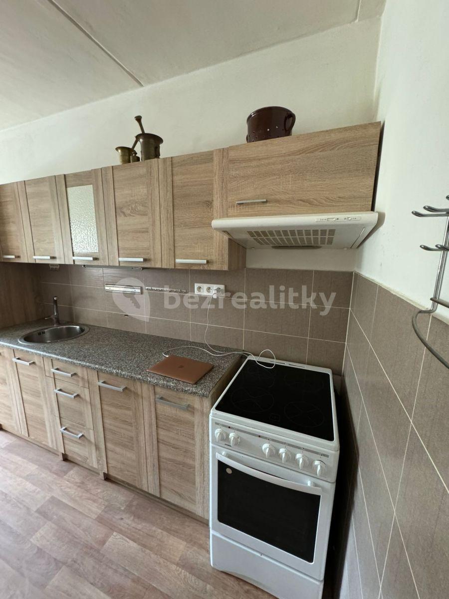 4 bedroom flat for sale, 89 m², Za Opusem, Prague, Prague