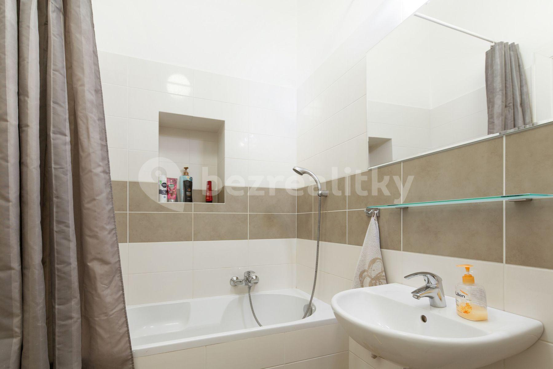 2 bedroom flat to rent, 89 m², Maiselova, Prague, Prague