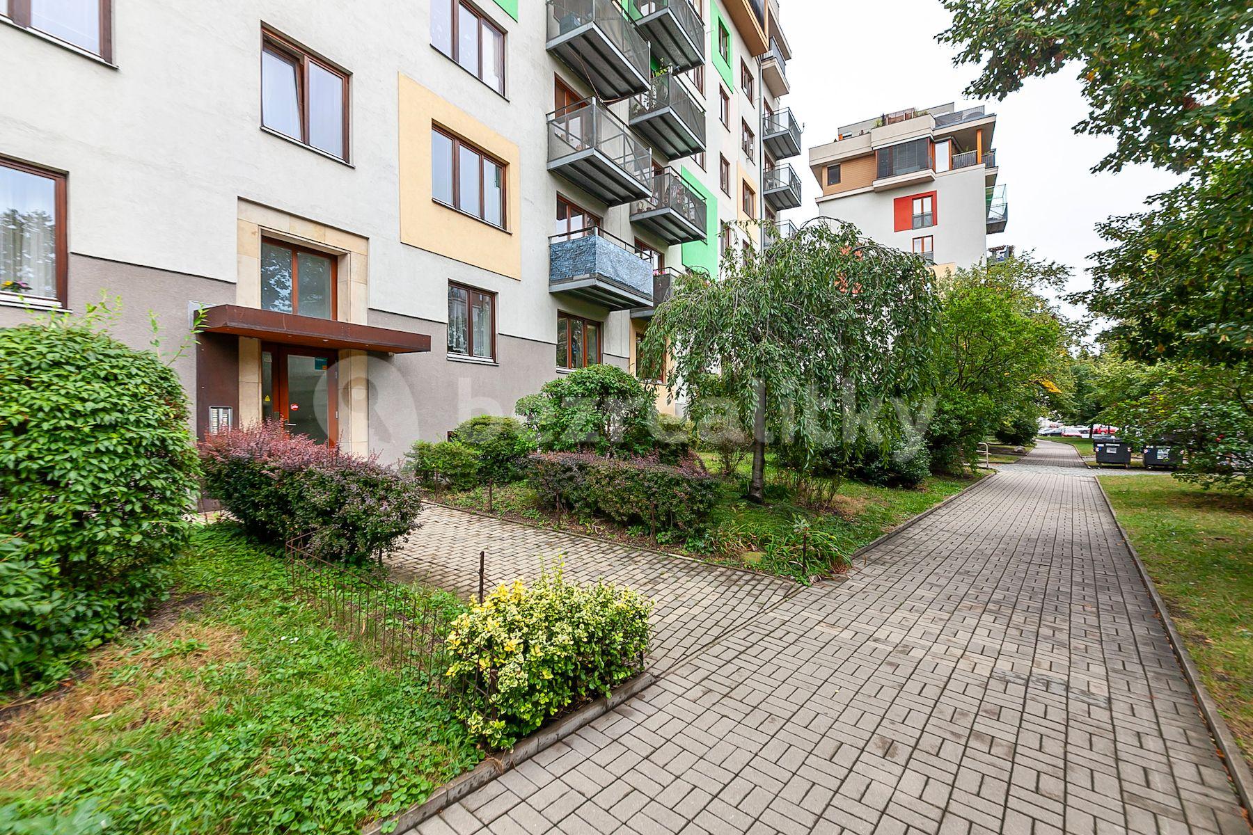 2 bedroom flat for sale, 52 m², Pod Lipami, Prague, Prague