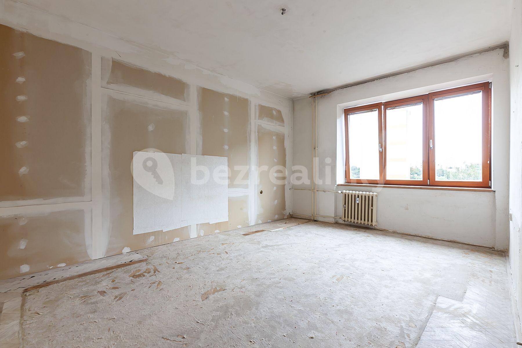 2 bedroom flat for sale, 52 m², Pod Lipami, Prague, Prague