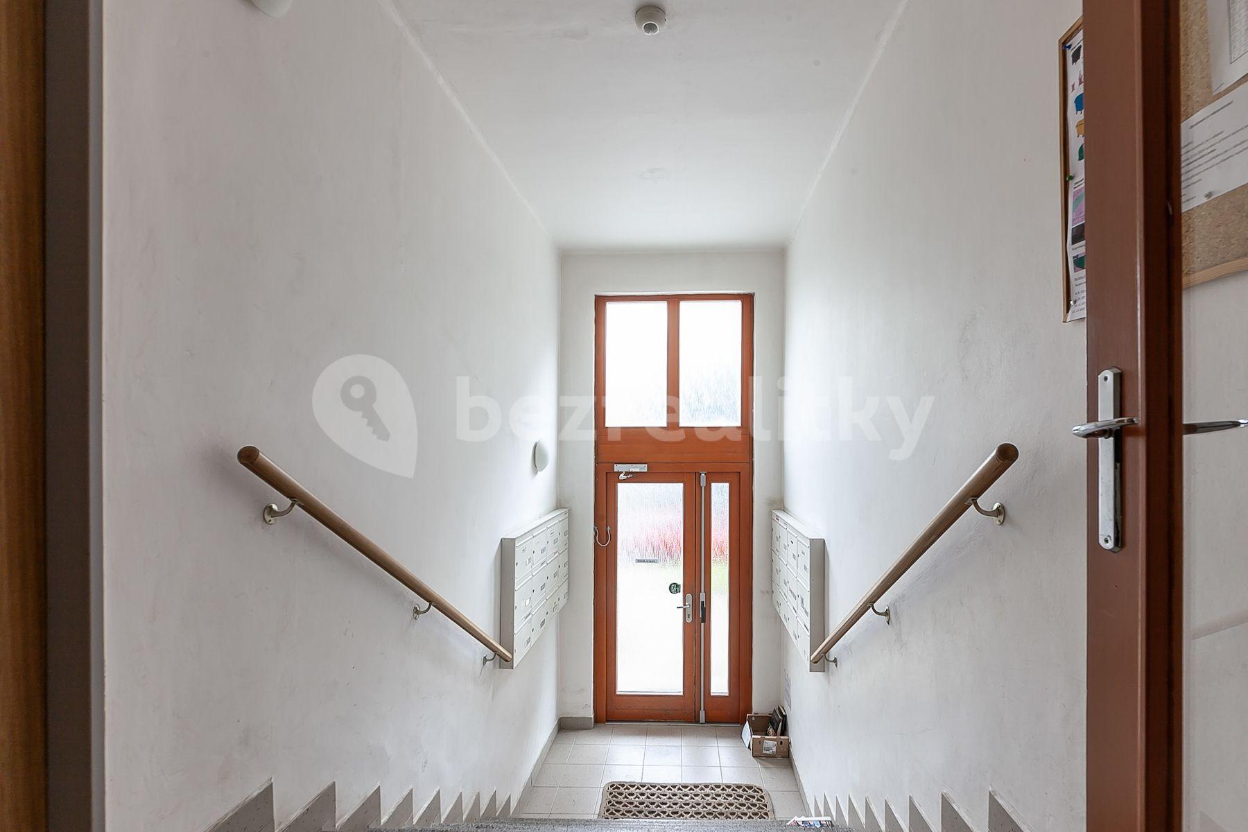 2 bedroom flat for sale, 52 m², Pod Lipami, Prague, Prague