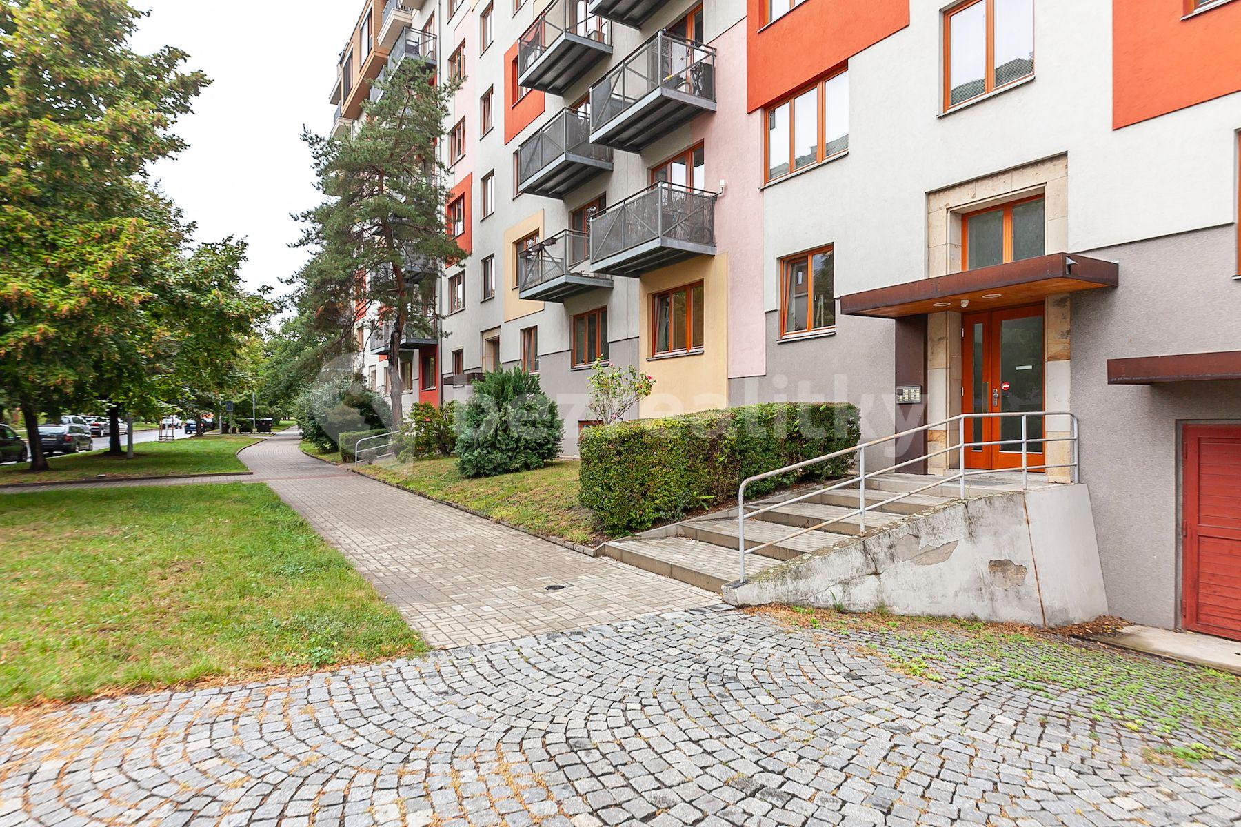 2 bedroom flat for sale, 52 m², Pod Lipami, Prague, Prague