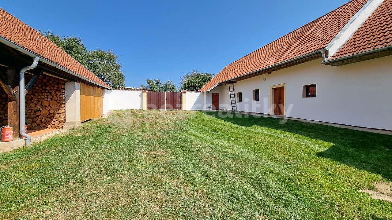 recreational property to rent, 0 m², Horní Slatina, Jihočeský Region