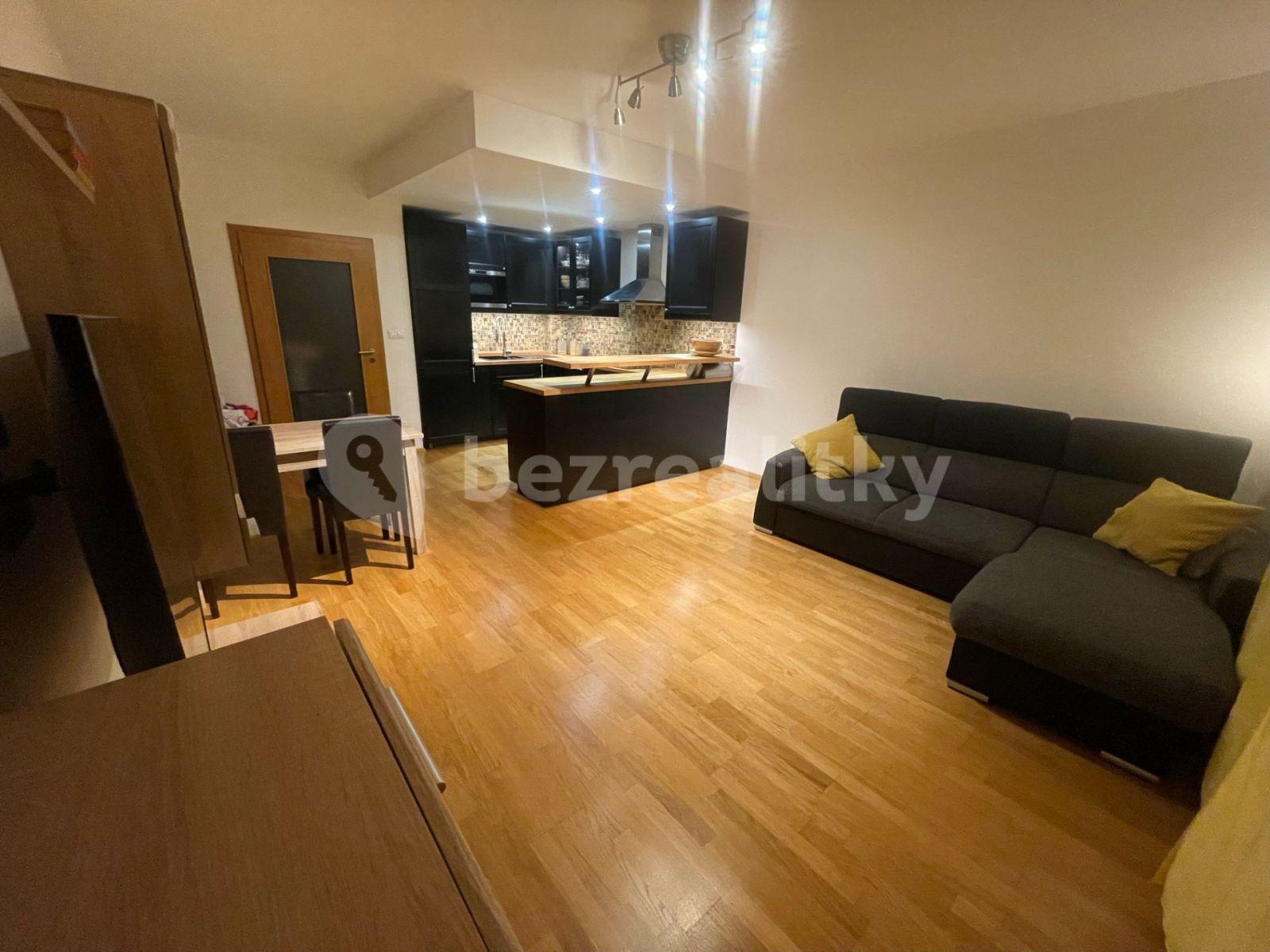 2 bedroom with open-plan kitchen flat to rent, 69 m², Pod Dvorem, Prague, Prague