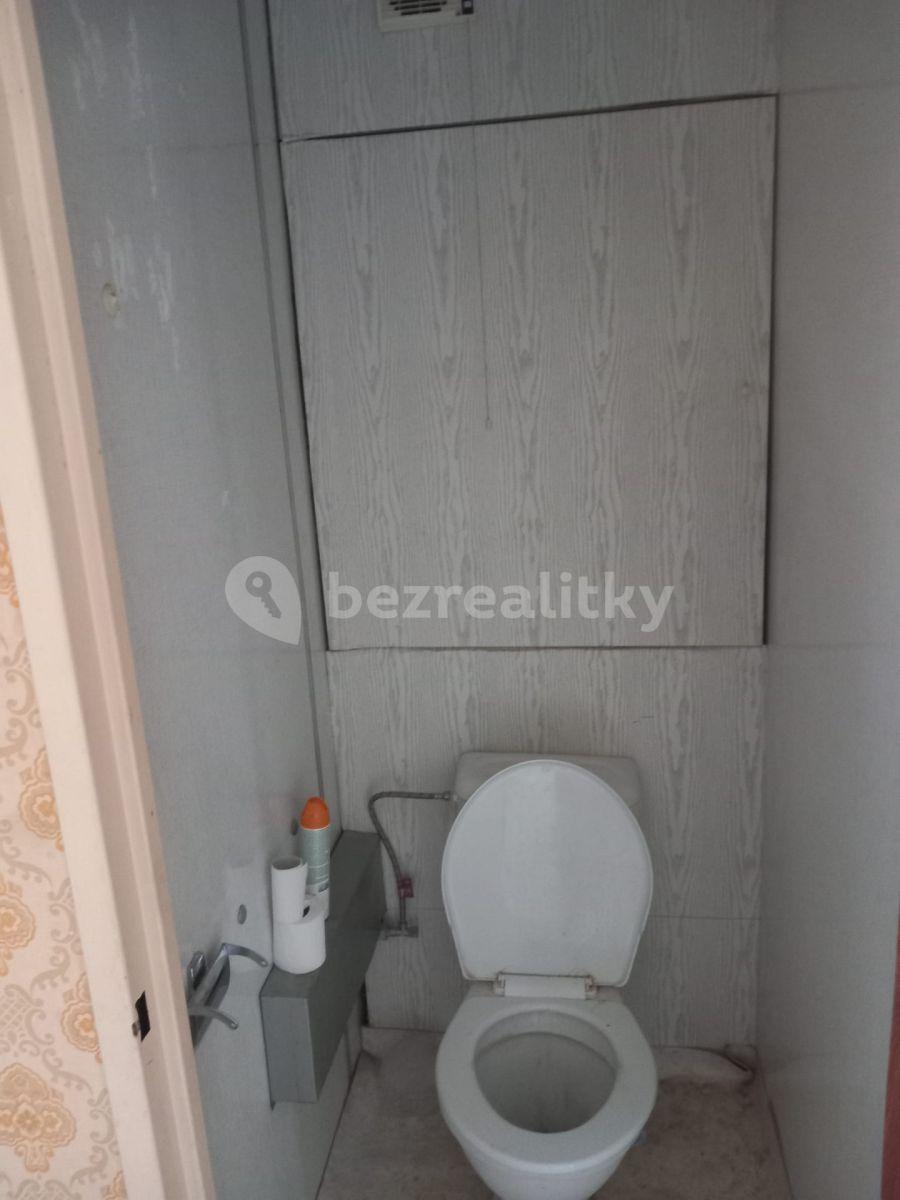 3 bedroom flat for sale, 69 m², Chvatěrubská, Prague, Prague