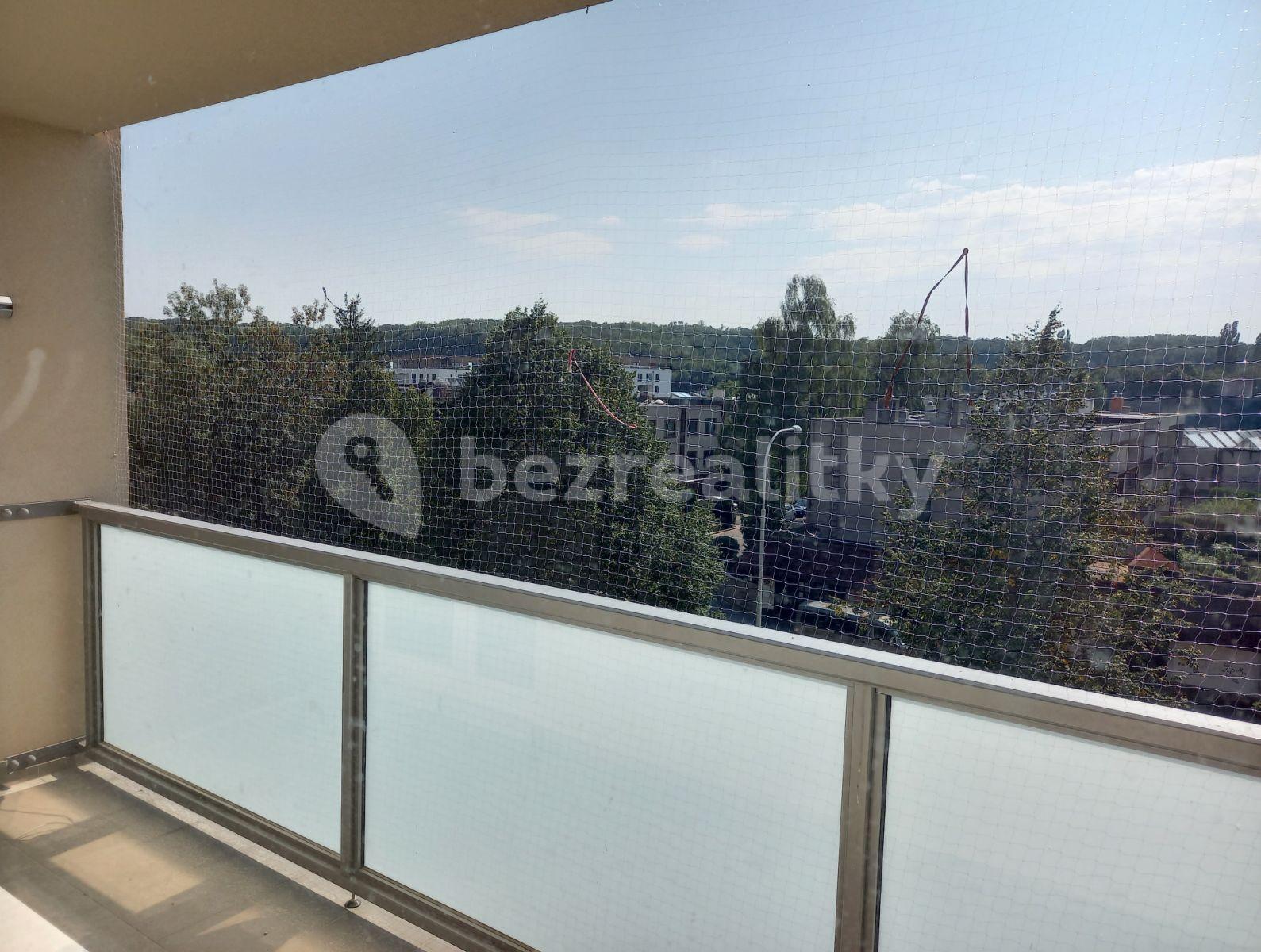 3 bedroom flat for sale, 69 m², Chvatěrubská, Prague, Prague