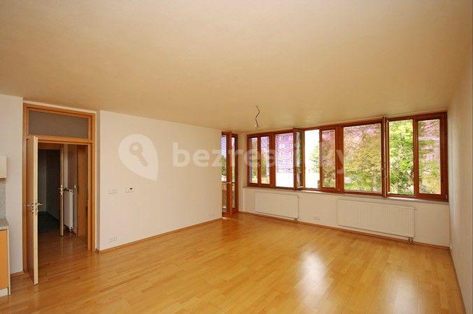 1 bedroom with open-plan kitchen flat to rent, 76 m², U Stanice, Prague, Prague