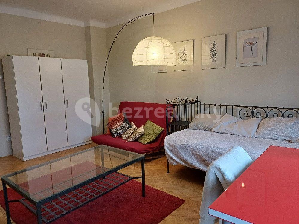 4 bedroom flat to rent, 100 m², Klemensova, Bratislava - mestská časť Staré Mesto, Bratislavský Region