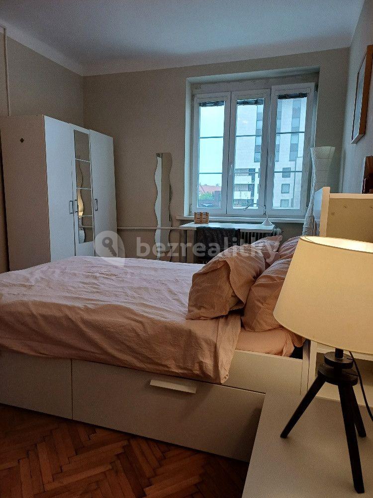 4 bedroom flat to rent, 100 m², Klemensova, Bratislava - mestská časť Staré Mesto, Bratislavský Region