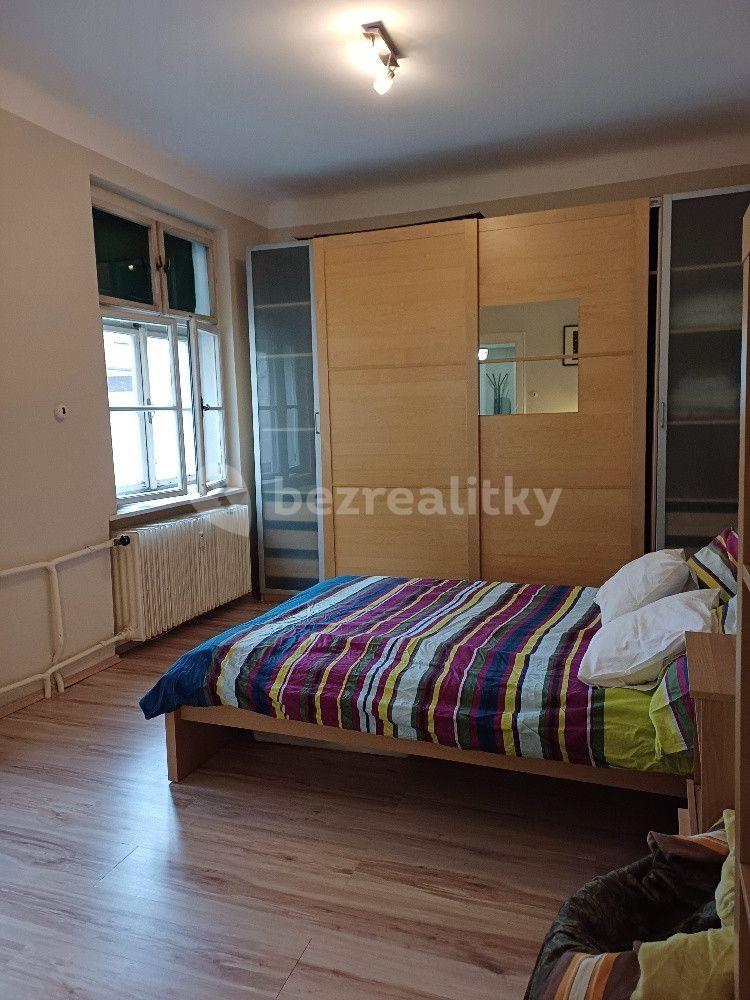 4 bedroom flat to rent, 100 m², Klemensova, Bratislava - mestská časť Staré Mesto, Bratislavský Region