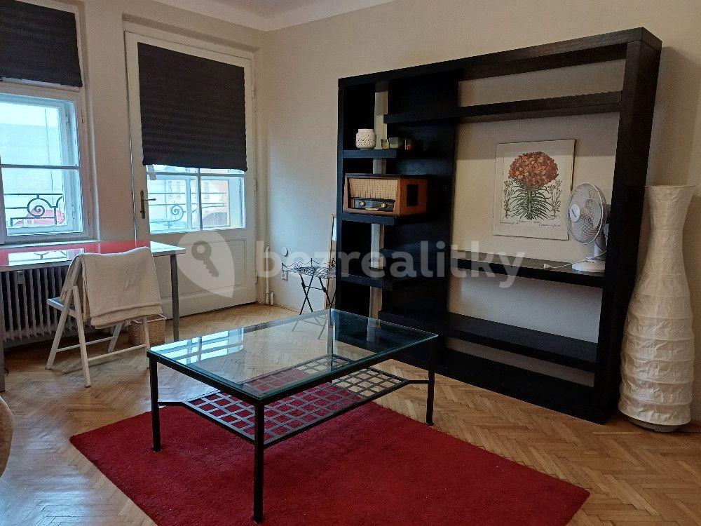 4 bedroom flat to rent, 100 m², Klemensova, Bratislava - mestská časť Staré Mesto, Bratislavský Region