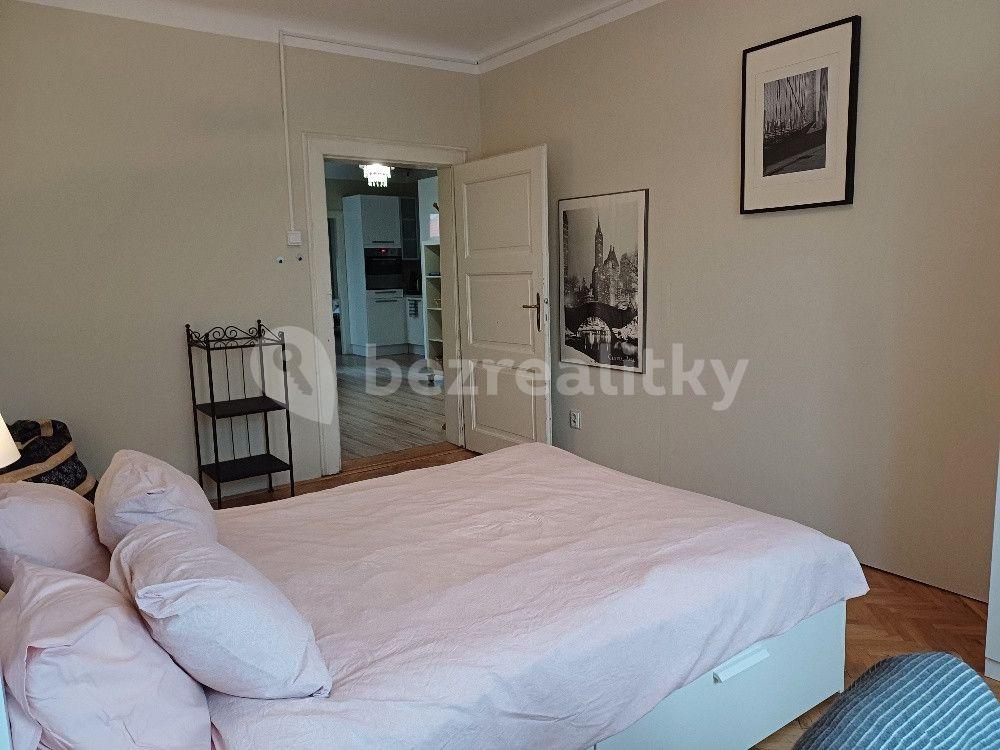 4 bedroom flat to rent, 100 m², Klemensova, Bratislava - mestská časť Staré Mesto, Bratislavský Region