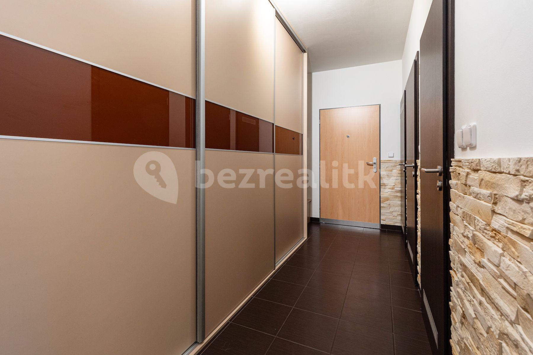 2 bedroom with open-plan kitchen flat for sale, 91 m², Formanská, Prague, Prague