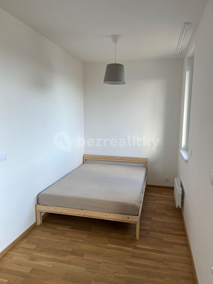 Studio flat to rent, 45 m², Smržových, Prague, Prague