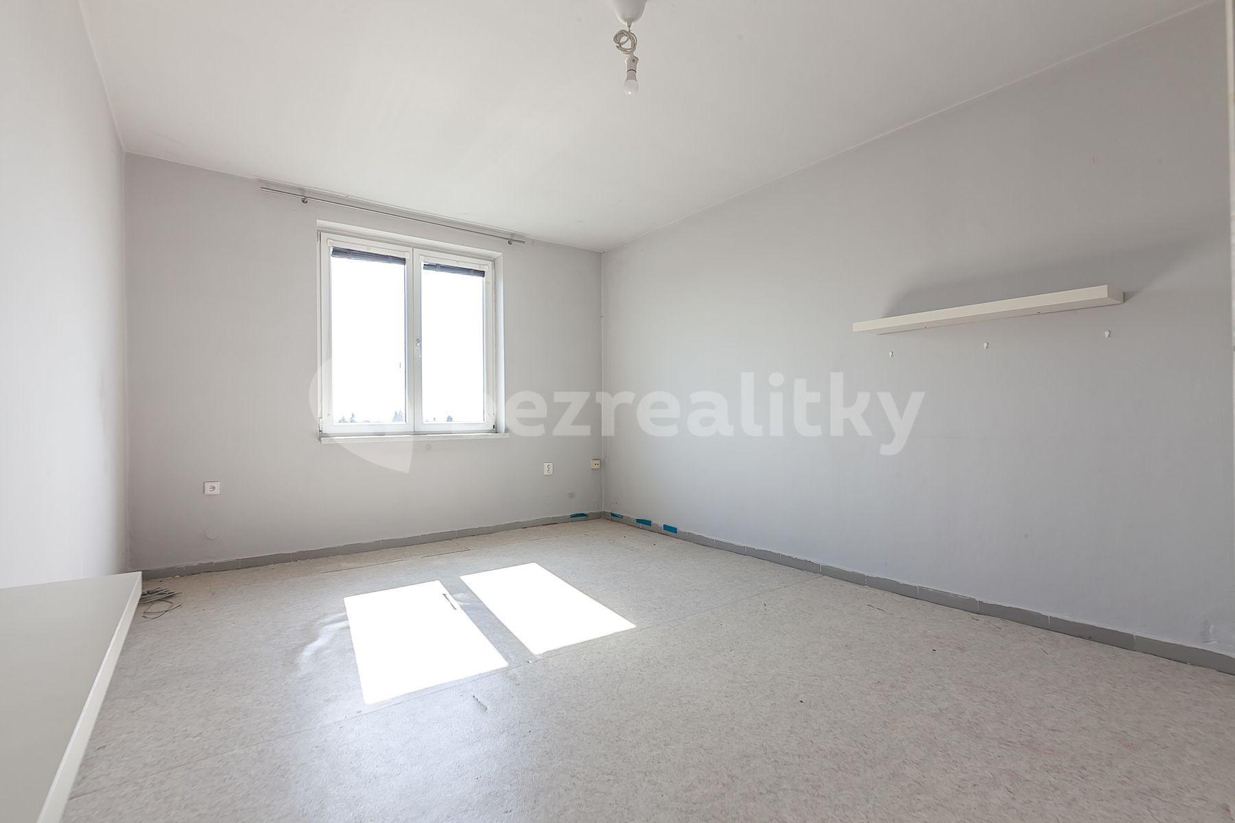 Studio flat for sale, 23 m², Boženy Němcové, Dobříš, Středočeský Region