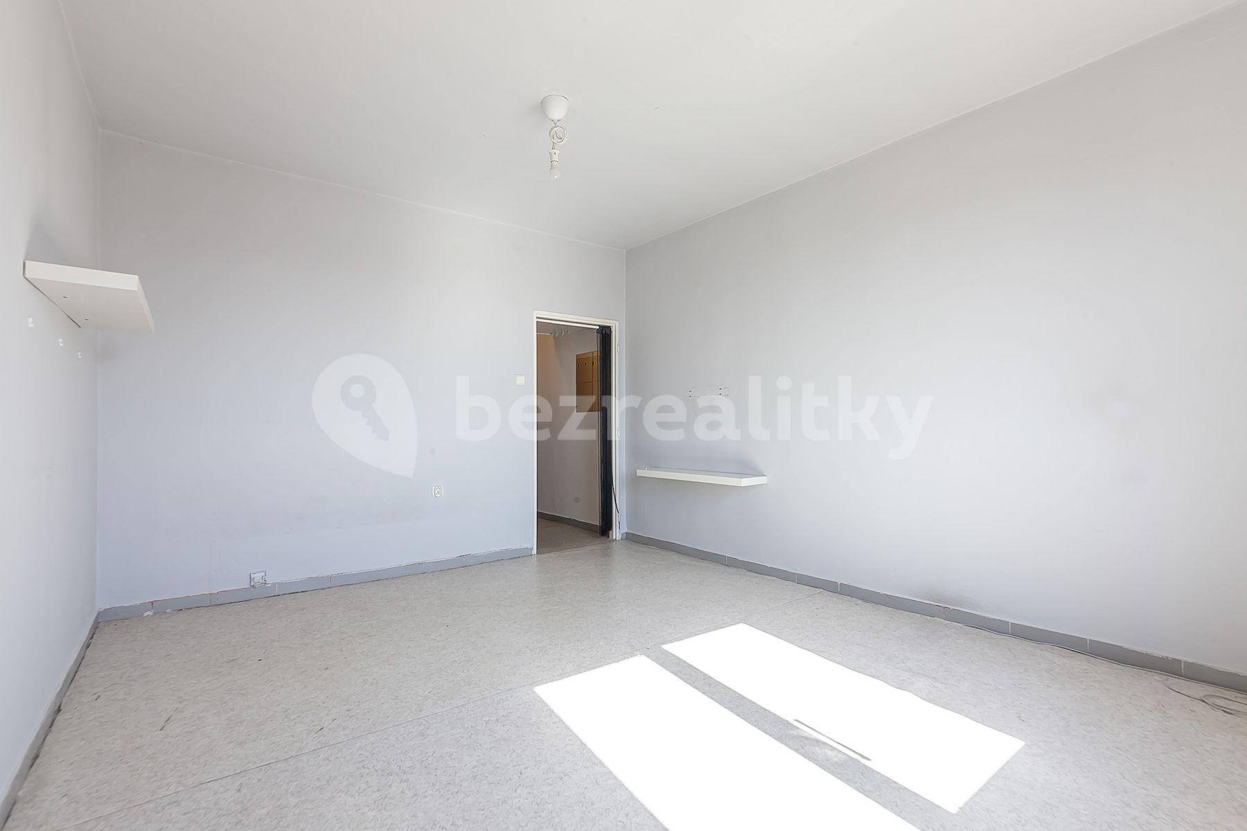 Studio flat for sale, 23 m², Boženy Němcové, Dobříš, Středočeský Region