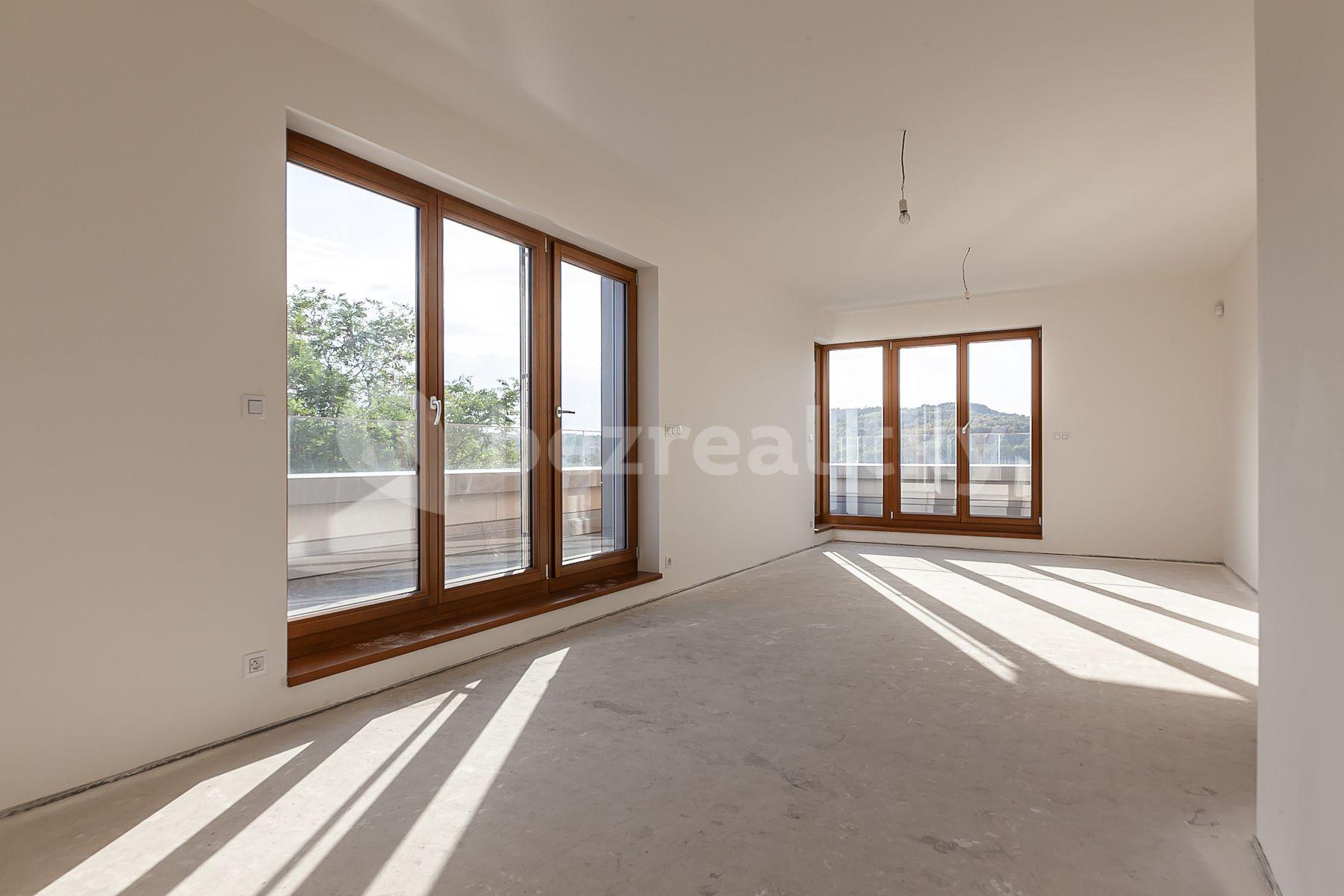 4 bedroom with open-plan kitchen flat for sale, 171 m², Od Vysoké, Prague, Prague