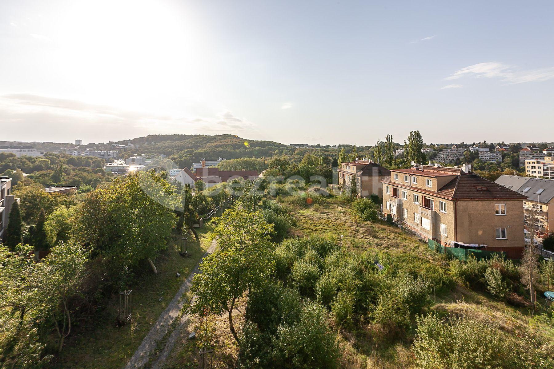 4 bedroom with open-plan kitchen flat for sale, 171 m², Od Vysoké, Prague, Prague