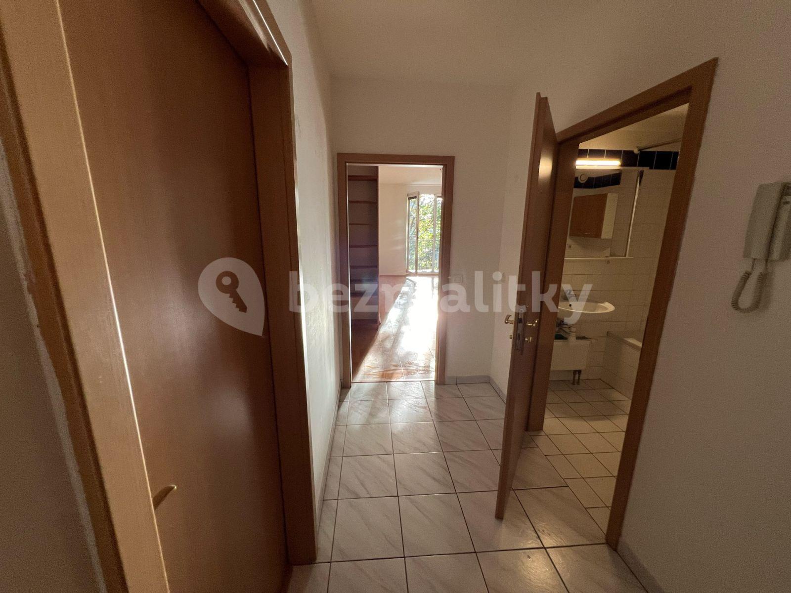 1 bedroom with open-plan kitchen flat for sale, 54 m², Chotěšovská, Prague, Prague