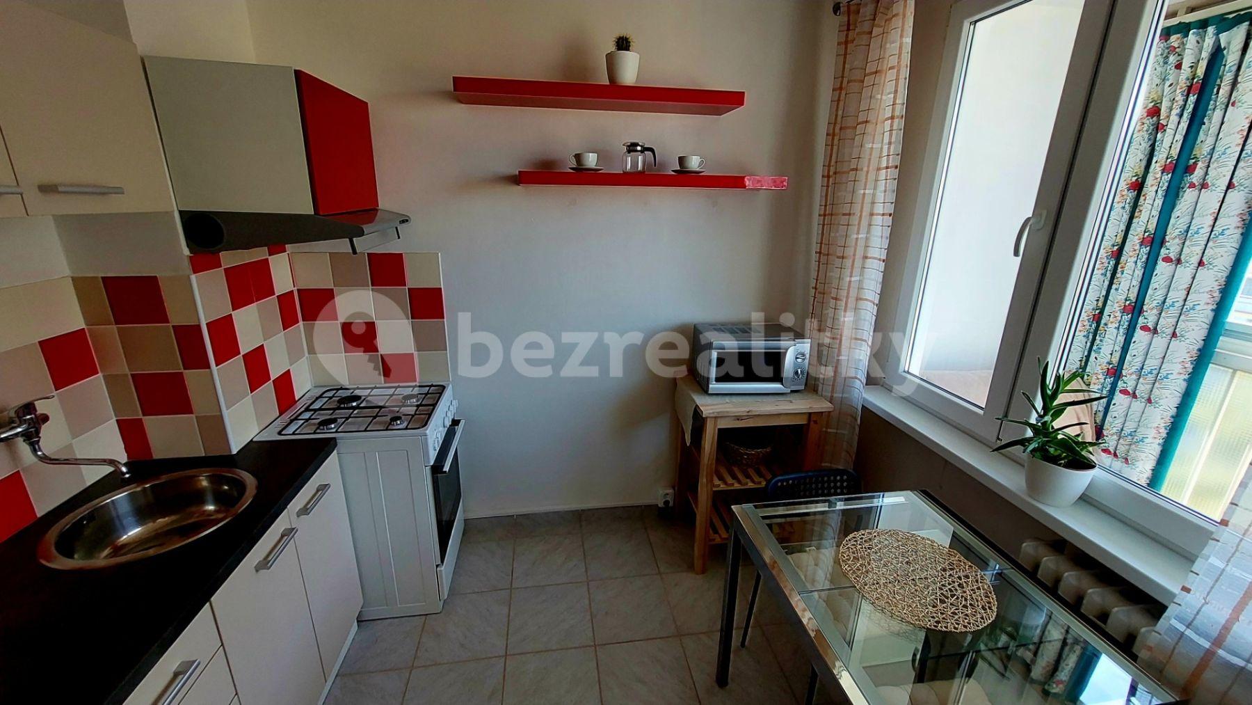 1 bedroom flat to rent, 41 m², Turkmenská, Prague, Prague