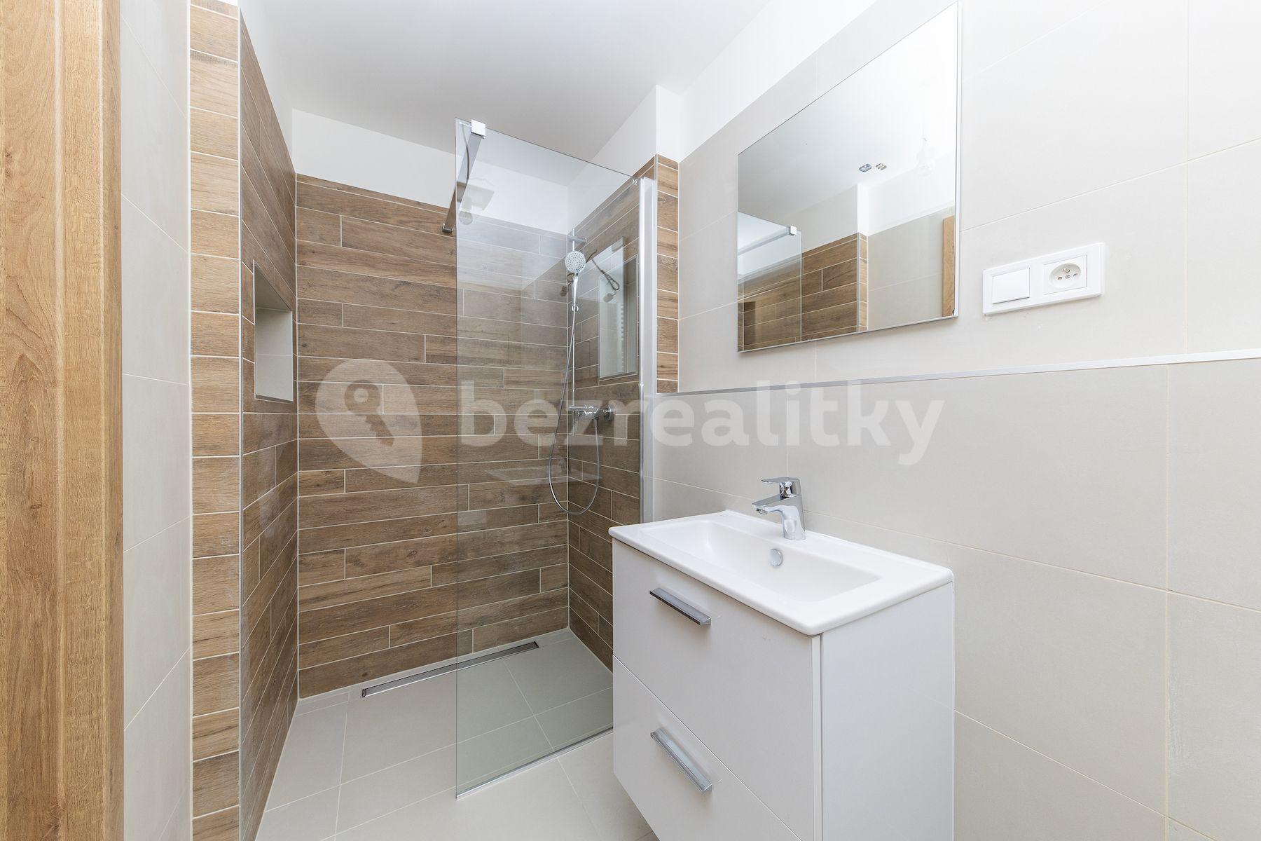 Studio flat for sale, 35 m², Věry Pánkové, Olomouc, Olomoucký Region