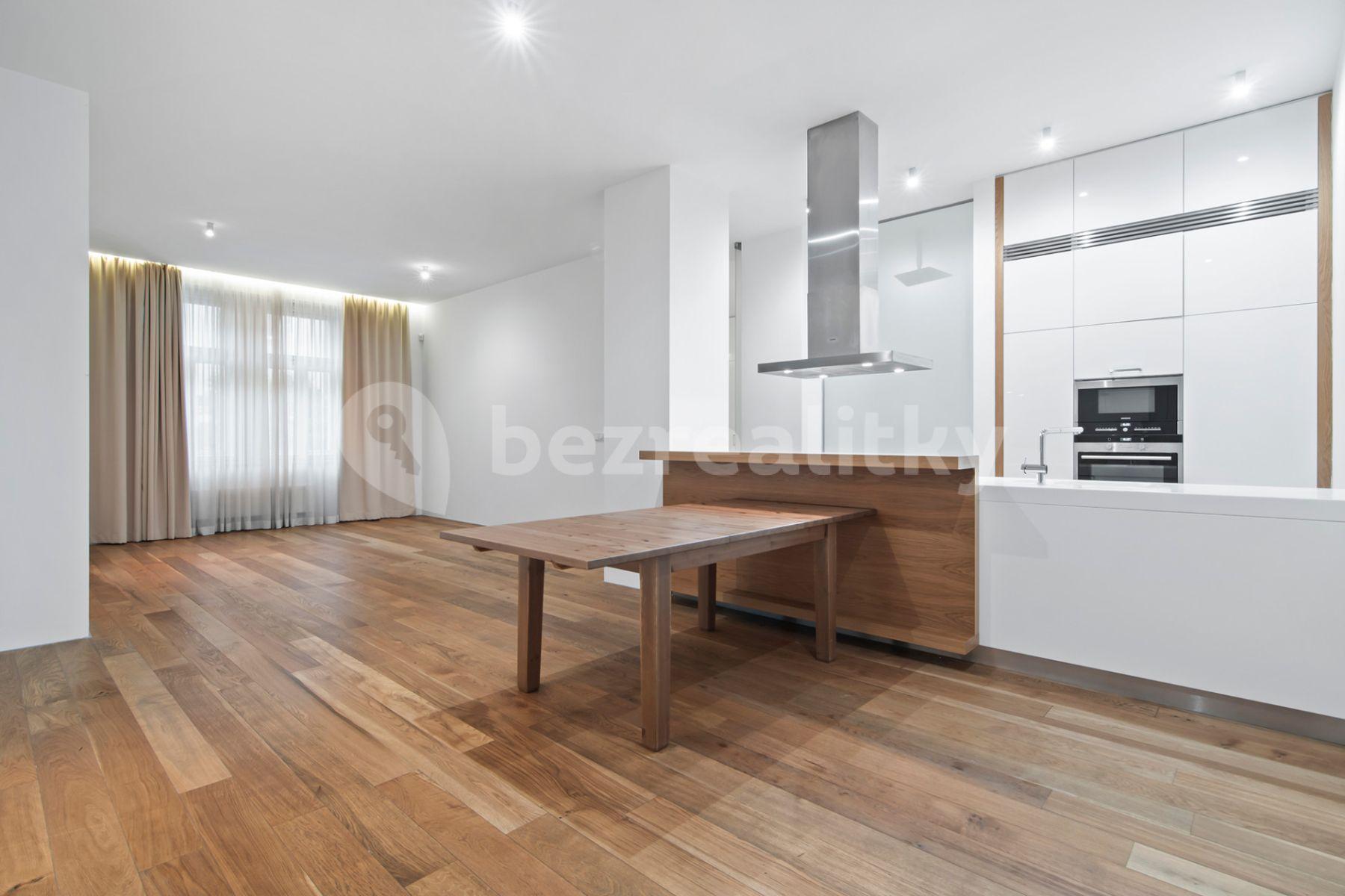 2 bedroom with open-plan kitchen flat to rent, 114 m², Laubova, Prague, Prague