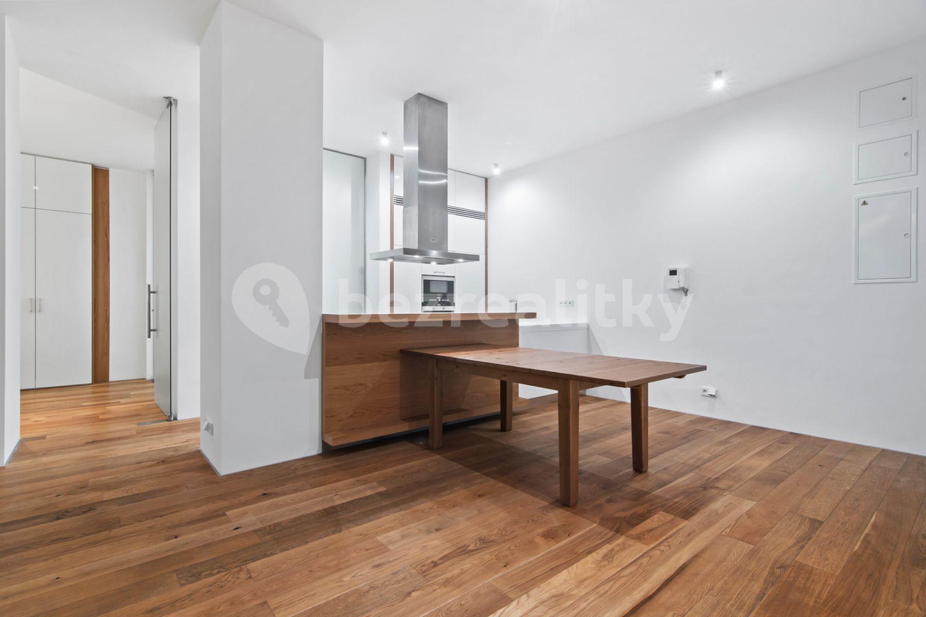 2 bedroom with open-plan kitchen flat to rent, 114 m², Laubova, Prague, Prague