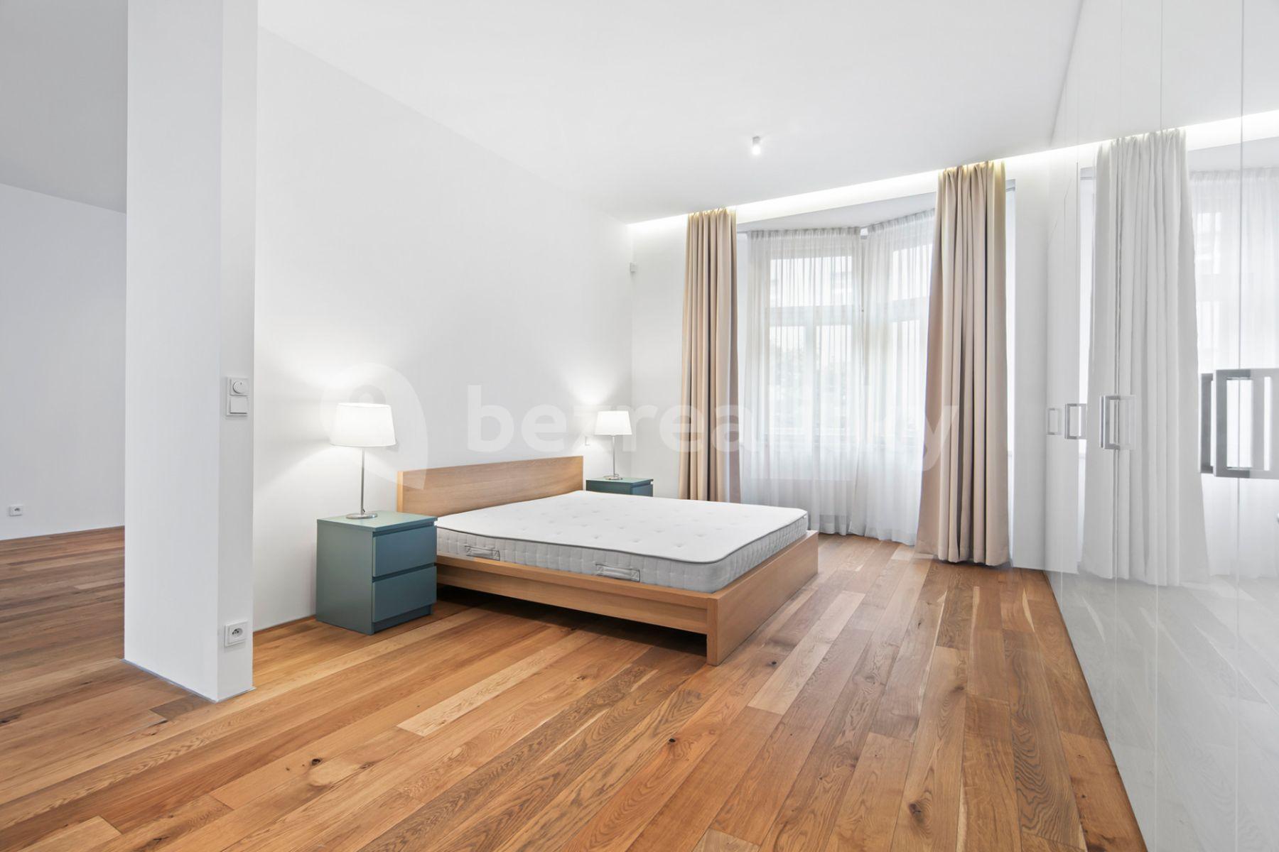 2 bedroom with open-plan kitchen flat to rent, 114 m², Laubova, Prague, Prague