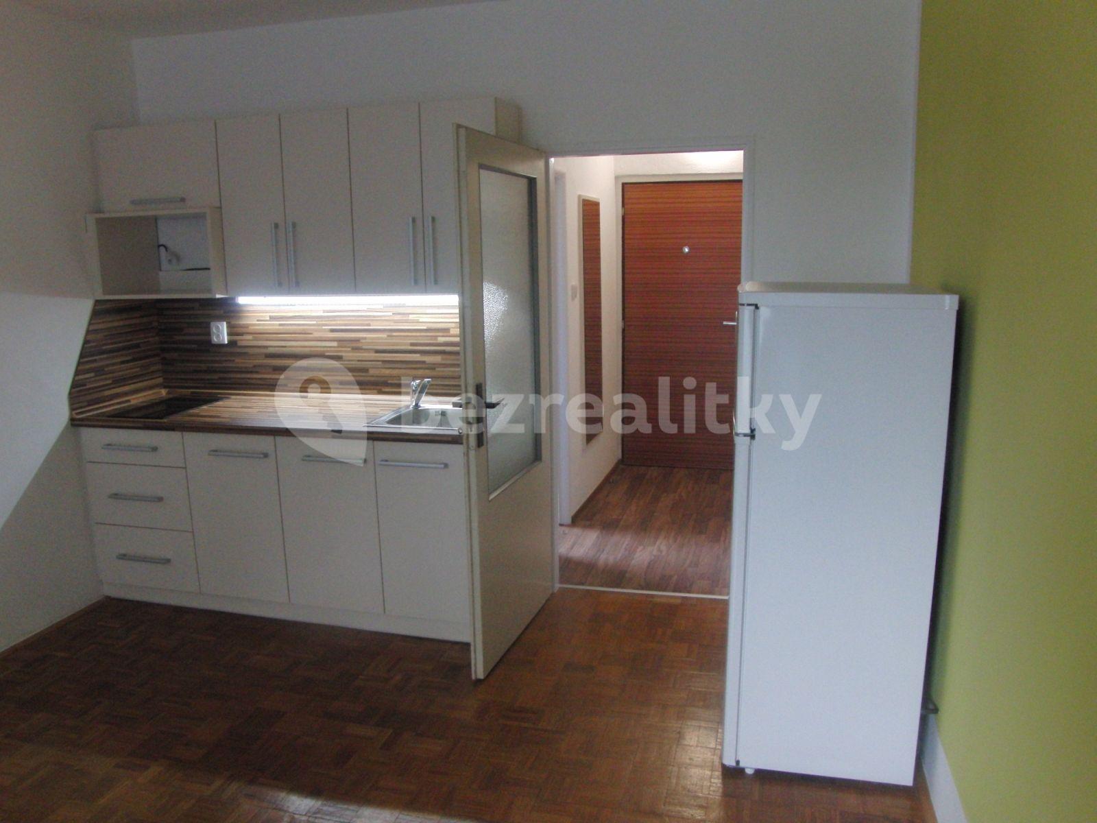 Studio flat to rent, 35 m², Hřbitovní, Jablonec nad Nisou, Liberecký Region