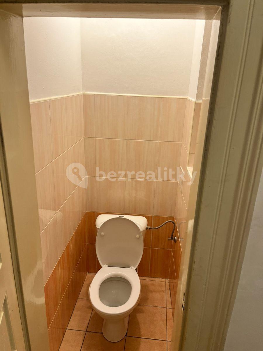 2 bedroom flat to rent, 59 m², Dukelských hrdinů, Prague, Prague