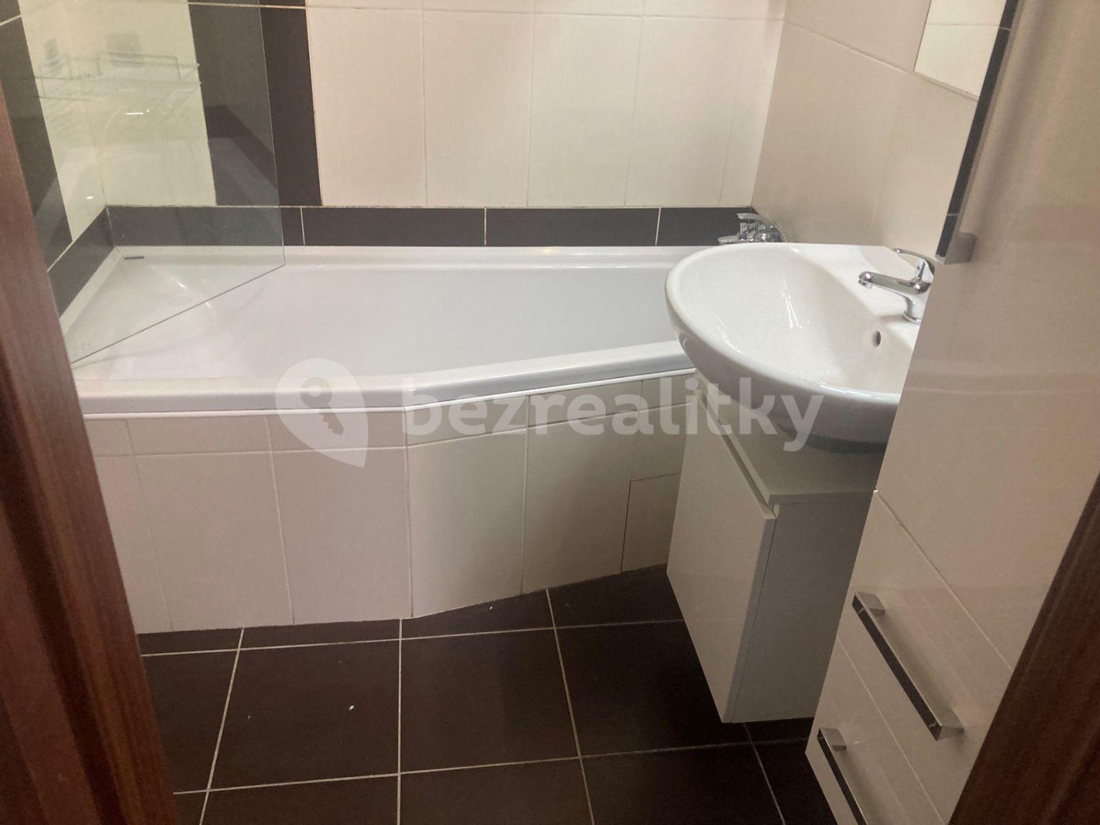 3 bedroom flat to rent, 70 m², Písecká, České Budějovice, Jihočeský Region