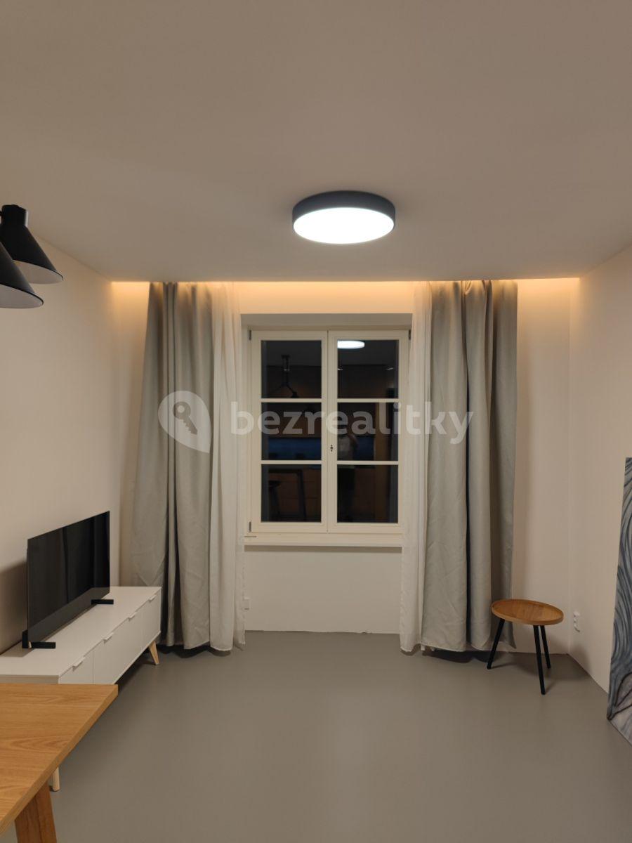 Studio flat for sale, 28 m², Radlická, Prague, Prague