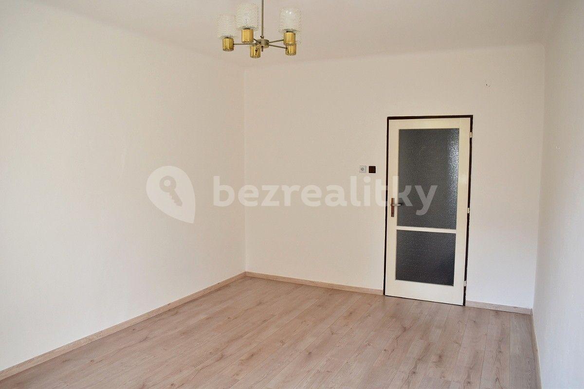 2 bedroom flat to rent, 56 m², Katusická, Prague, Prague