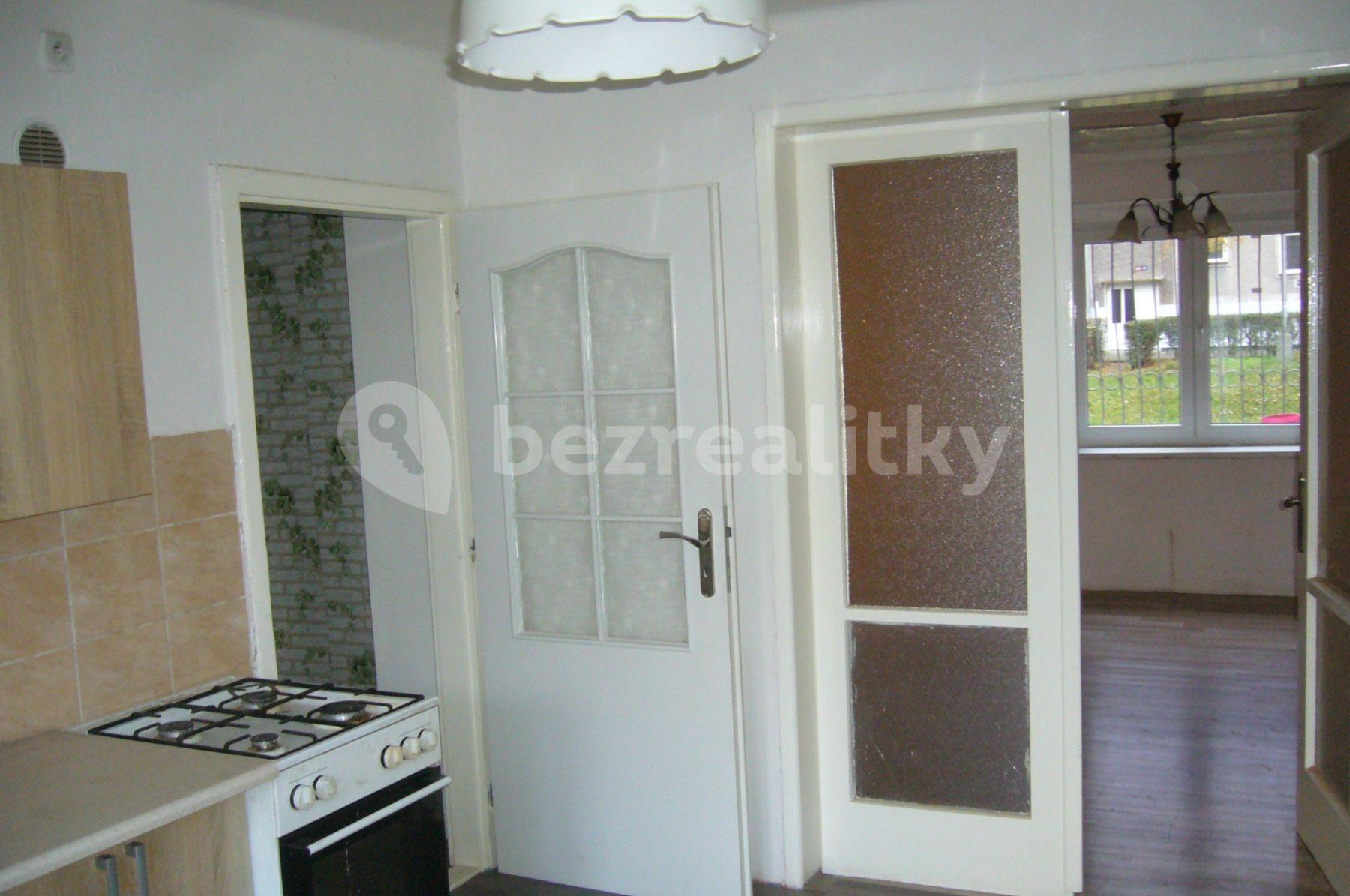 2 bedroom flat for sale, 49 m², Sídliště SHD, Bílina, Ústecký Region